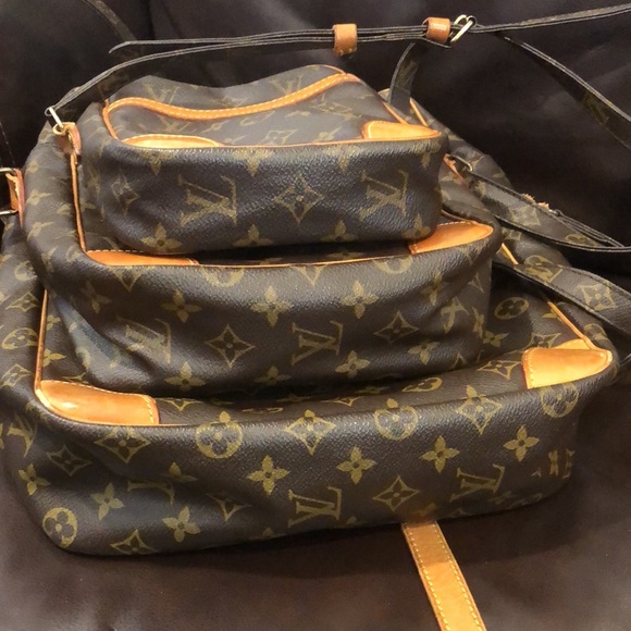 LOUIS VUITTON LV Danube Monogram Crossbody Bag PM / MM / GM Original Strap HTF - Picture 16 of 17